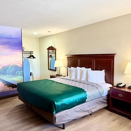 Governor House Inn Arlington/Falls Church Bagian luar foto