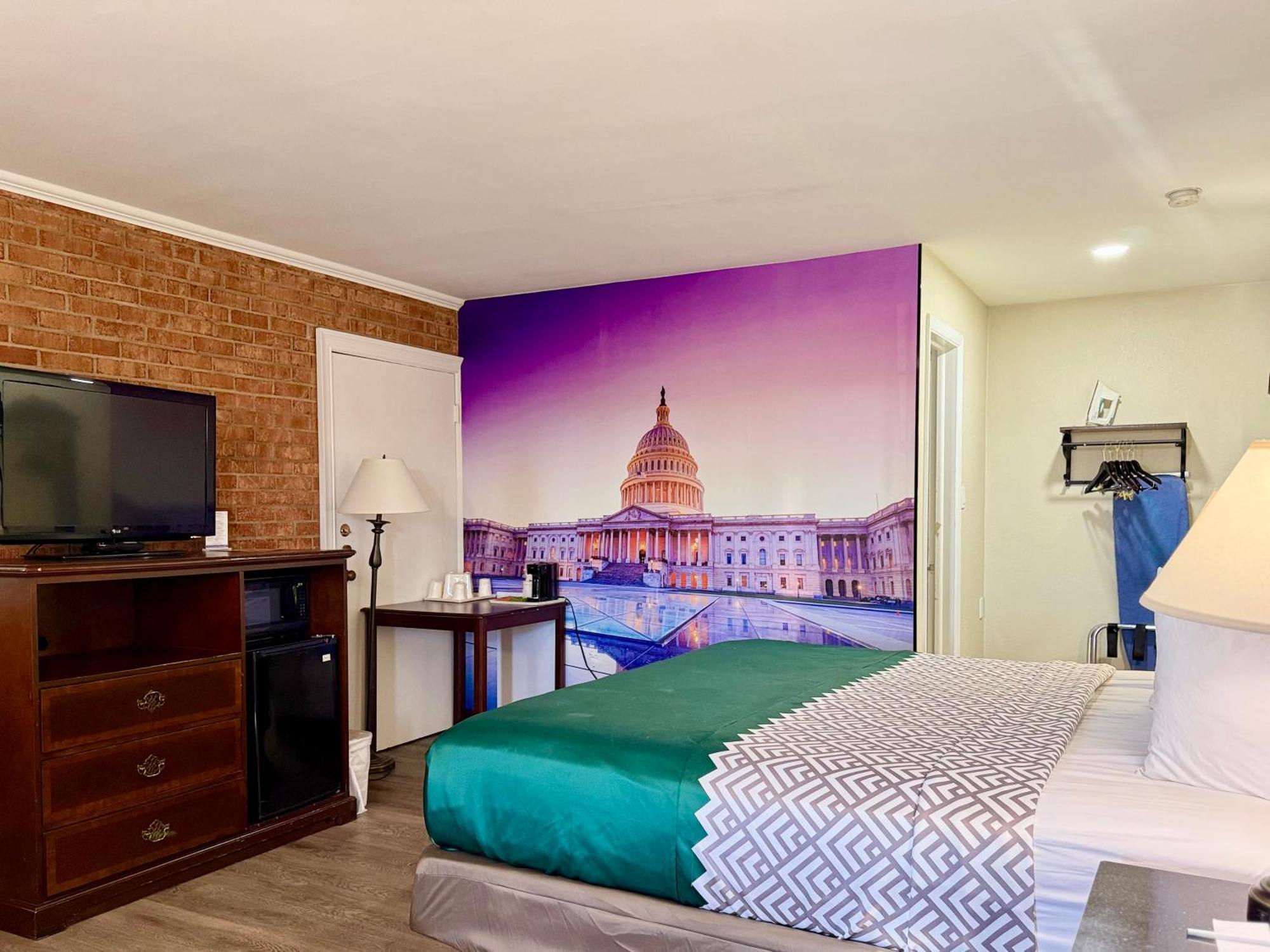 Governor House Inn Arlington/Falls Church Bagian luar foto